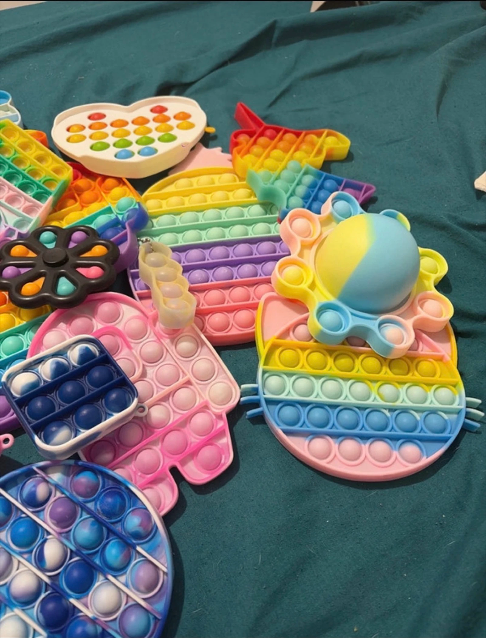 Lote de 28 pop it – photo 3